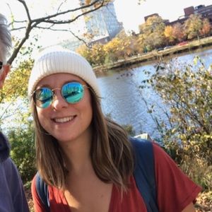 Meet your Posher, Lauren